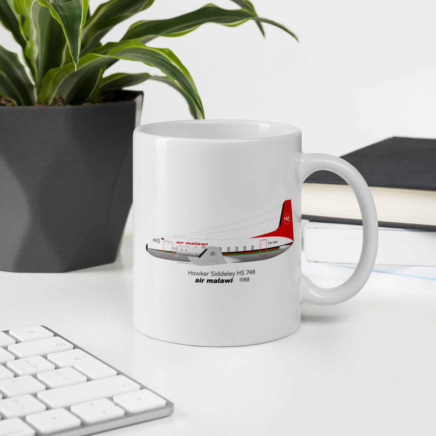 Hawker Siddeley HS-748 Air Malawi (1988) Mug